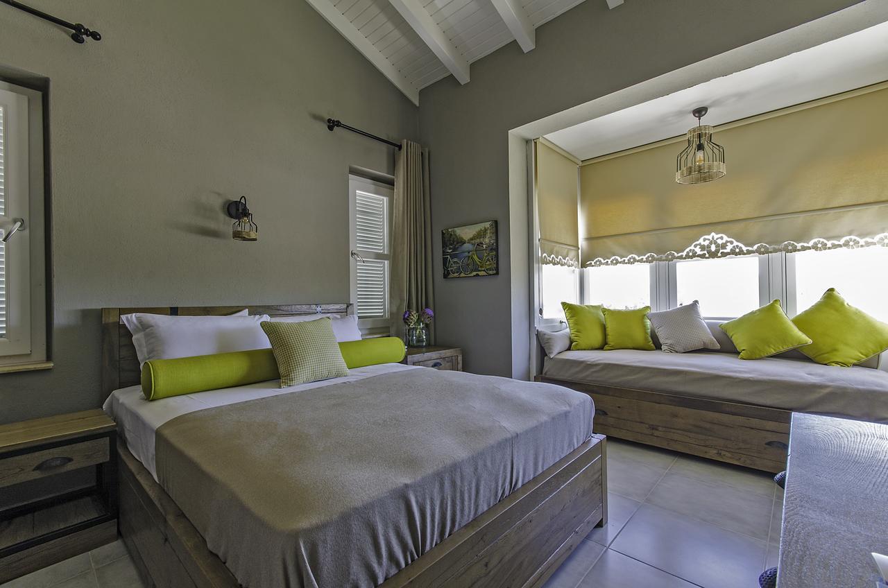 Signature Alacati By Masal Butik Hotel Exterior photo
